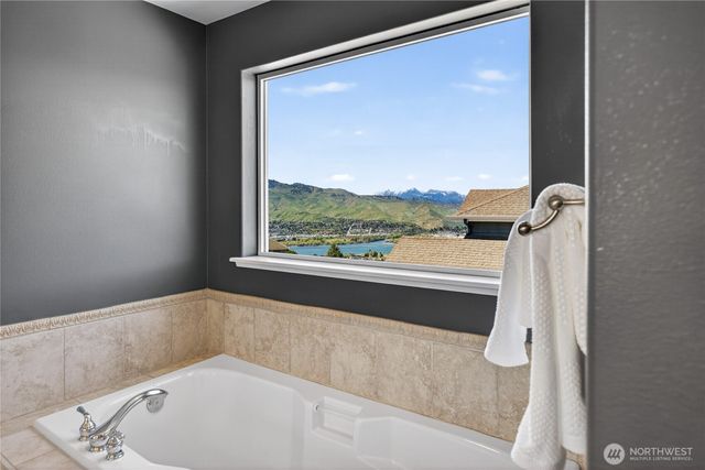 2620 Fancher Landing, East Wenatchee, WA 98802