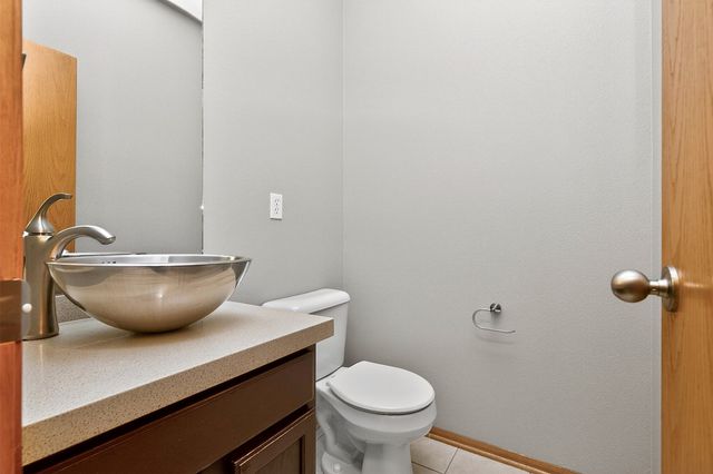 7893 Aspen Drive, West Des Moines, IA 50266