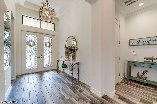 9327 Woodhurst DR, Naples, FL 34120
