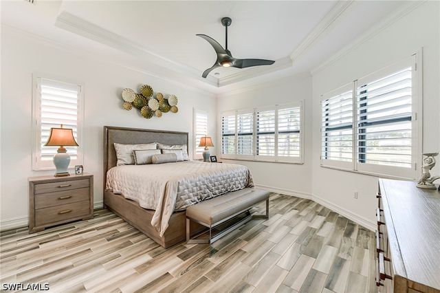 9327 Woodhurst DR, Naples, FL 34120