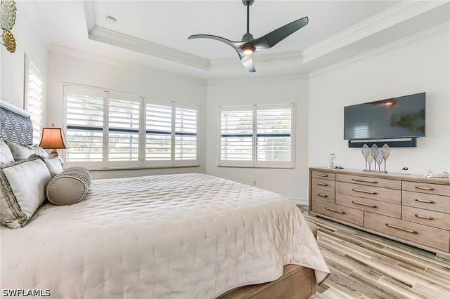 9327 Woodhurst DR, Naples, FL 34120