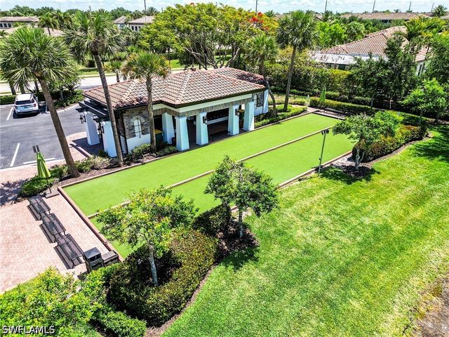 9327 Woodhurst DR, Naples, FL 34120