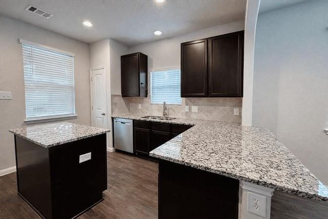 3515 Cannon Drive, Conroe, TX 77301