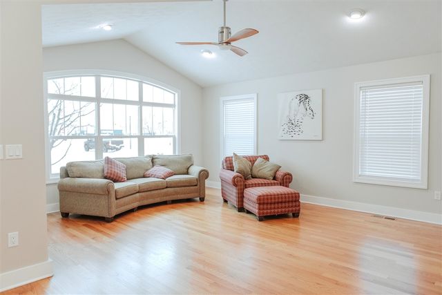 210 Market Place, Benton Harbor, MI 49022