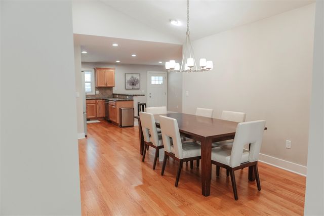 210 Market Place, Benton Harbor, MI 49022