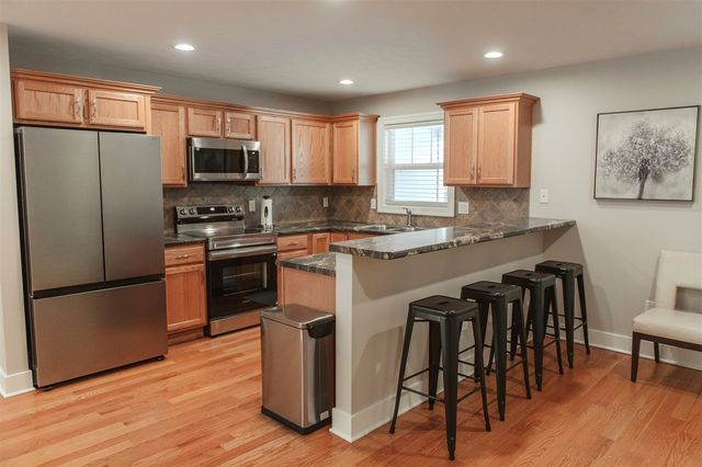 210 Market Place, Benton Harbor, MI 49022