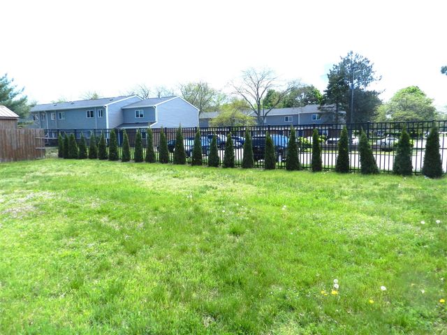 210 Market Place, Benton Harbor, MI 49022
