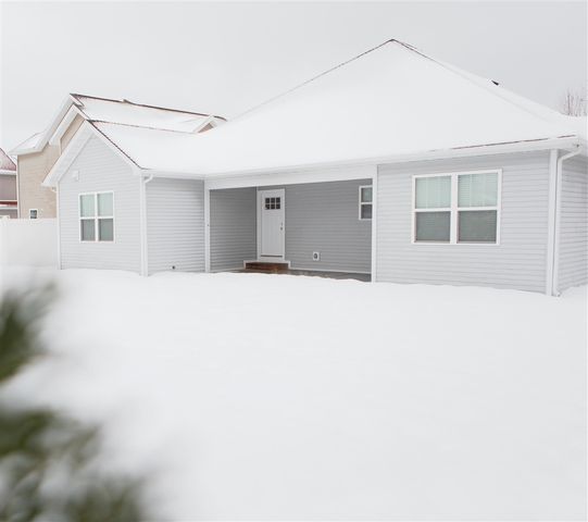 210 Market Place, Benton Harbor, MI 49022