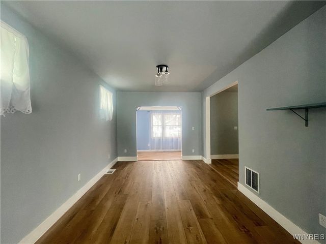 110 Mckinley Parkway, Buffalo, NY 14220