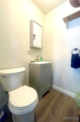 110 Mckinley Parkway, Buffalo, NY 14220