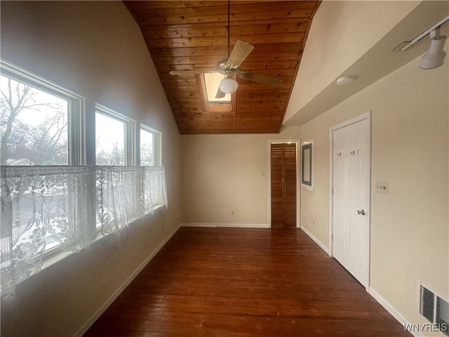 110 Mckinley Parkway, Buffalo, NY 14220