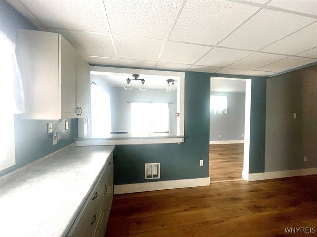 110 Mckinley Parkway, Buffalo, NY 14220