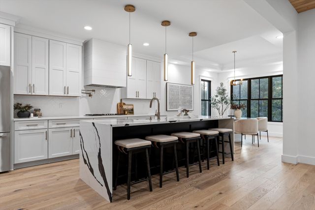 6517 Shelter Cove Drive, Hixson, TN 37343