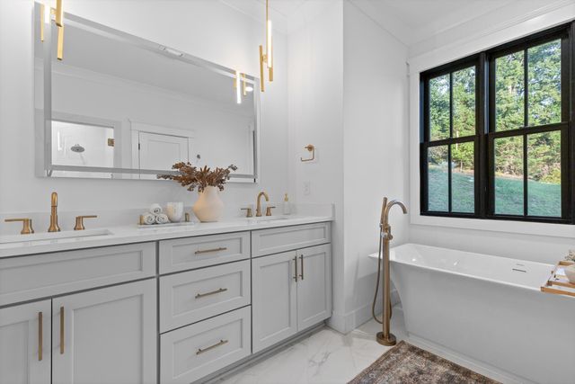 6517 Shelter Cove Drive, Hixson, TN 37343