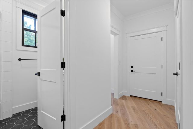 6517 Shelter Cove Drive, Hixson, TN 37343