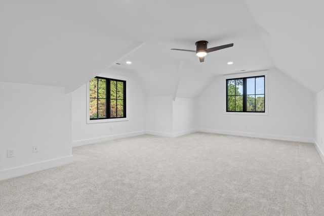 6517 Shelter Cove Drive, Hixson, TN 37343