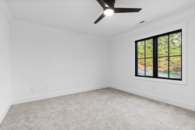 6517 Shelter Cove Drive, Hixson, TN 37343