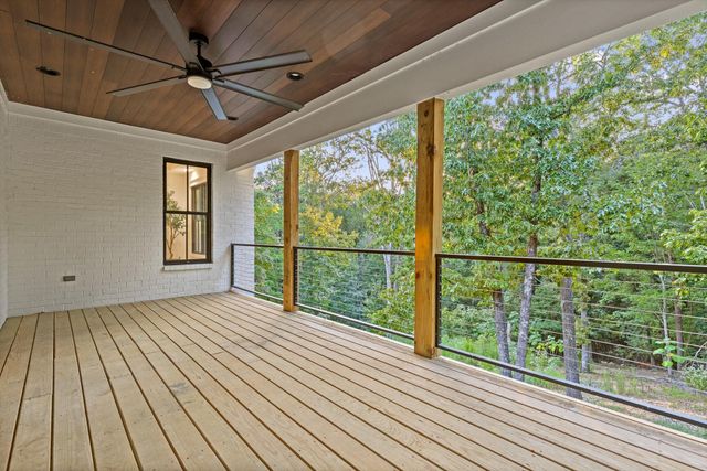 6517 Shelter Cove Drive, Hixson, TN 37343