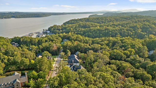 6517 Shelter Cove Drive, Hixson, TN 37343