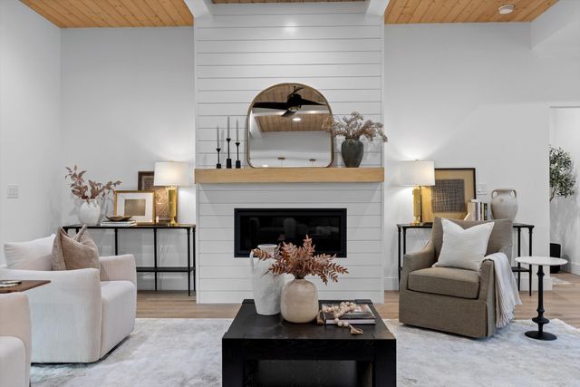 6517 Shelter Cove Drive, Hixson, TN 37343