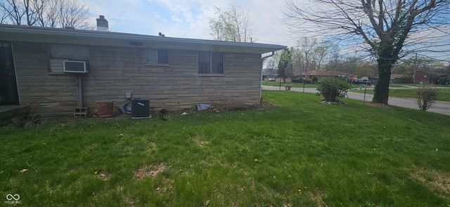 5702 E 40th Street, Indianapolis, IN 46226