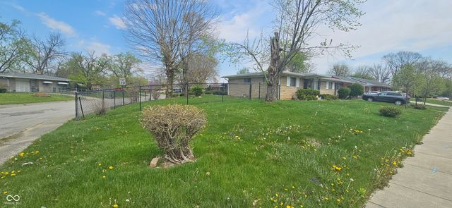 5702 E 40th Street, Indianapolis, IN 46226