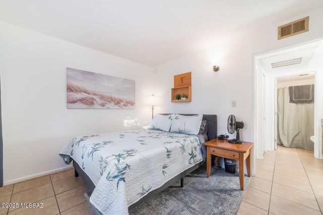 1745 E Glenn St Apt 121, Tucson, AZ 85719