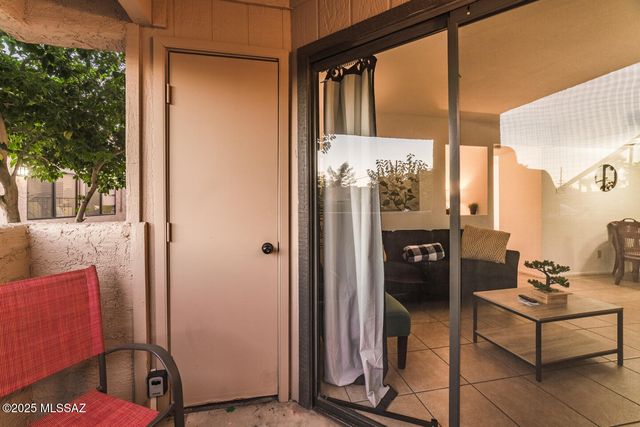 1745 E Glenn St Apt 121, Tucson, AZ 85719