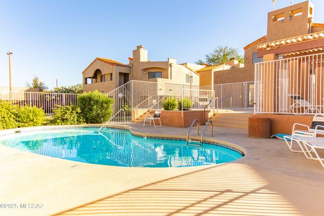 1745 E Glenn St Apt 121, Tucson, AZ 85719