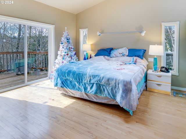 3252 Ne 50TH St, Lincoln City, OR 97367