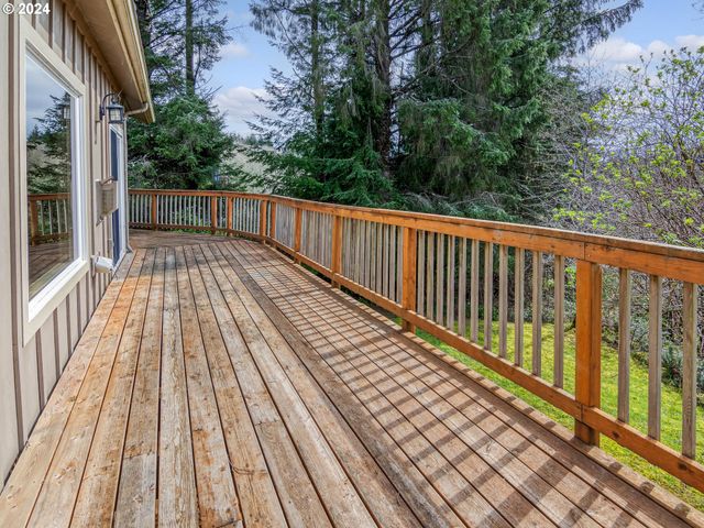 3252 Ne 50TH St, Lincoln City, OR 97367