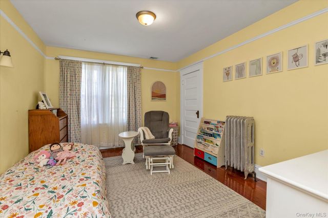 33 Adams Street, East Rockaway, NY 11518