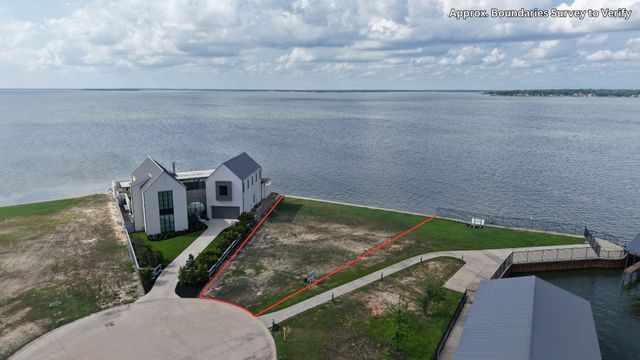 120 Mary Court, Gun Barrel City, TX 75156