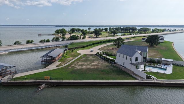 120 Mary Court, Gun Barrel City, TX 75156