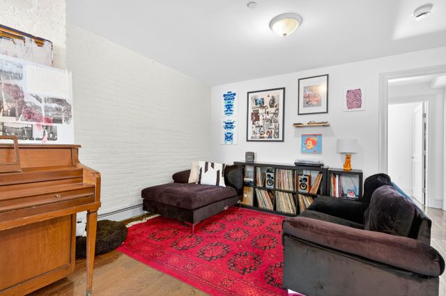 289 Putnam Avenue, New York City, NY 11216