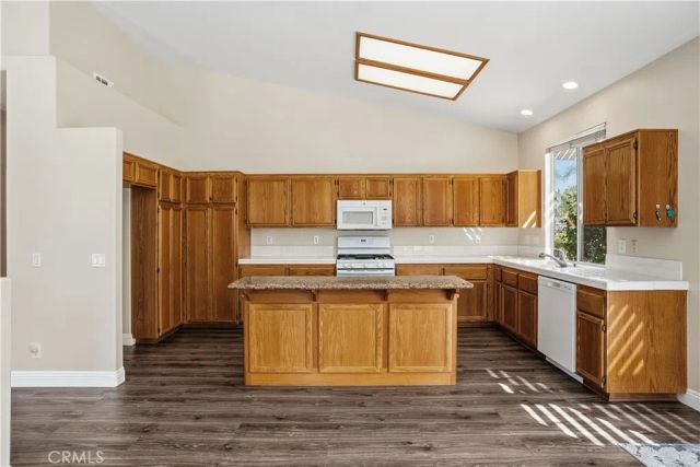 1303 Carriage Lane, Corona, CA 92878