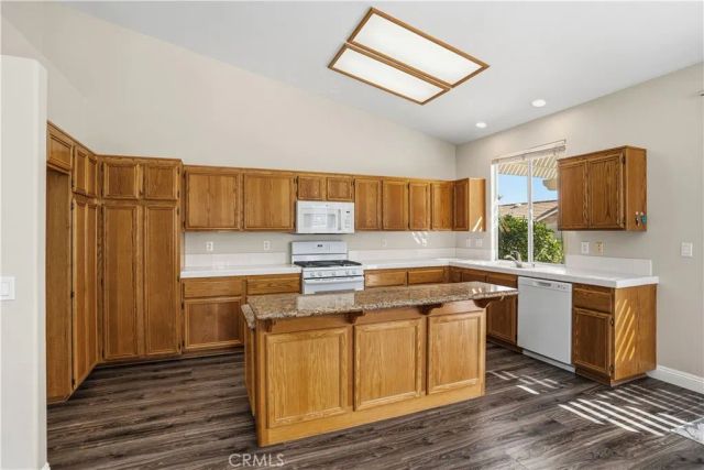 1303 Carriage Lane, Corona, CA 92878