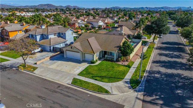 1303 Carriage Lane, Corona, CA 92878