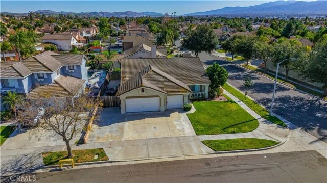 1303 Carriage Lane, Corona, CA 92878