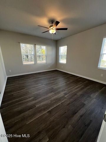 1301 Santa Lucia Drive, New Bern, NC 28560