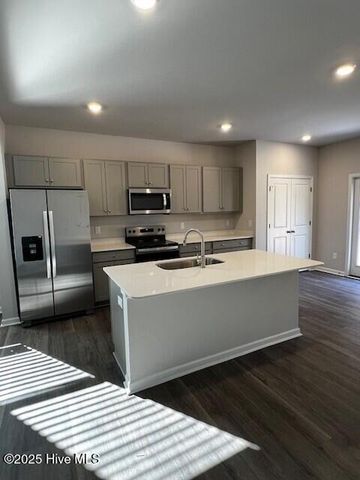 1301 Santa Lucia Drive, New Bern, NC 28560