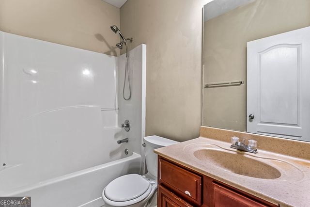 5581 Dendy Trace, Fairburn, GA 30213
