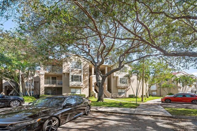 1825 PALM COVE Boulevard 7-306, Delray Beach, FL 33445