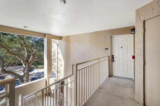 1825 PALM COVE Boulevard 7-306, Delray Beach, FL 33445