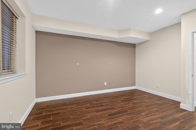 1935 W GEORGE ST, Philadelphia, PA 19130