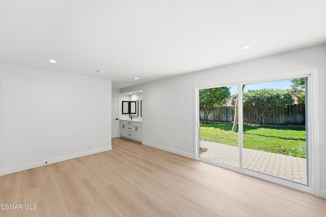 206 Cedar Heights Drive, Thousand Oaks, CA 91360