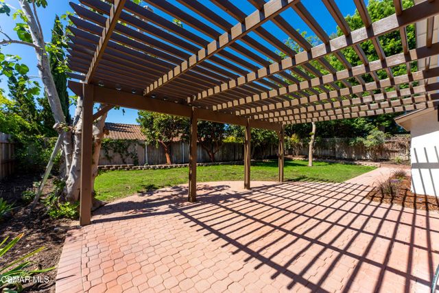 206 Cedar Heights Drive, Thousand Oaks, CA 91360