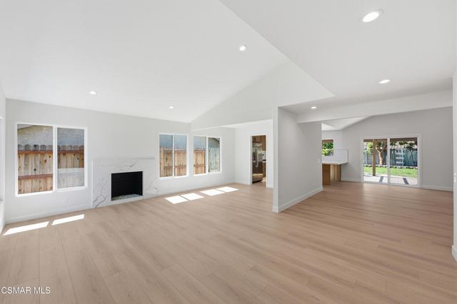 206 Cedar Heights Drive, Thousand Oaks, CA 91360