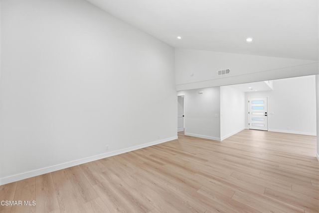 206 Cedar Heights Drive, Thousand Oaks, CA 91360