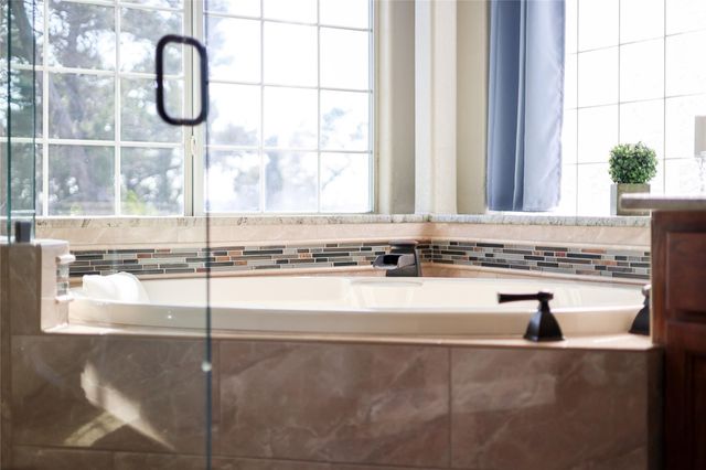 18607 White Rim TRL, Jonestown, TX 78645